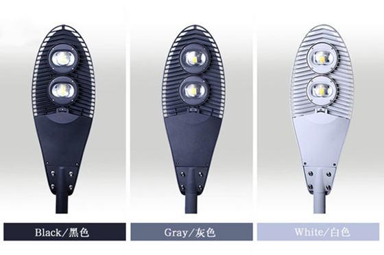 100wは屋外LEDの街灯の10500Lmによって導かれるコブラの頭部の街灯を防水します
